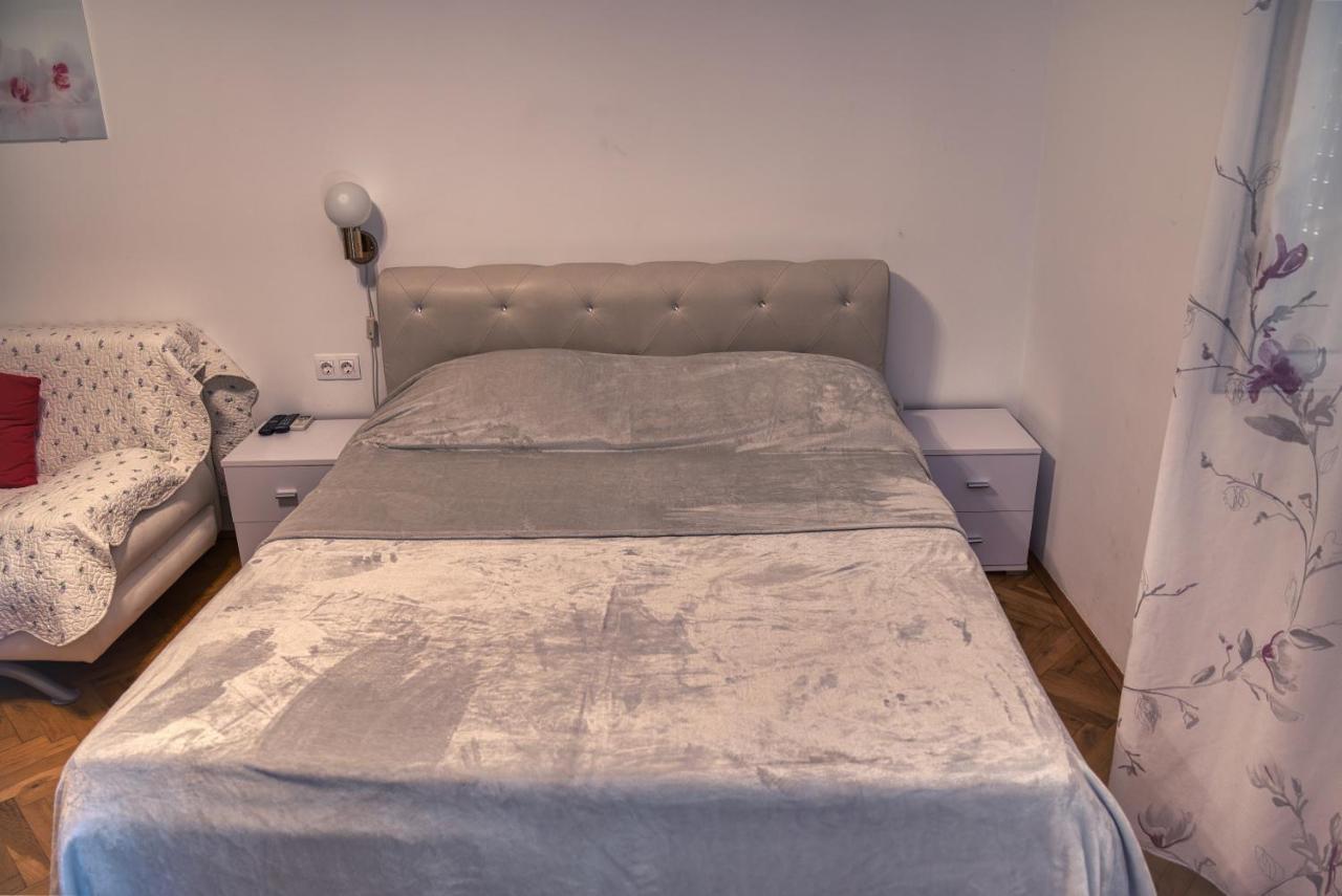 Guesthouse Victoria II Dubrovnik Bagian luar foto